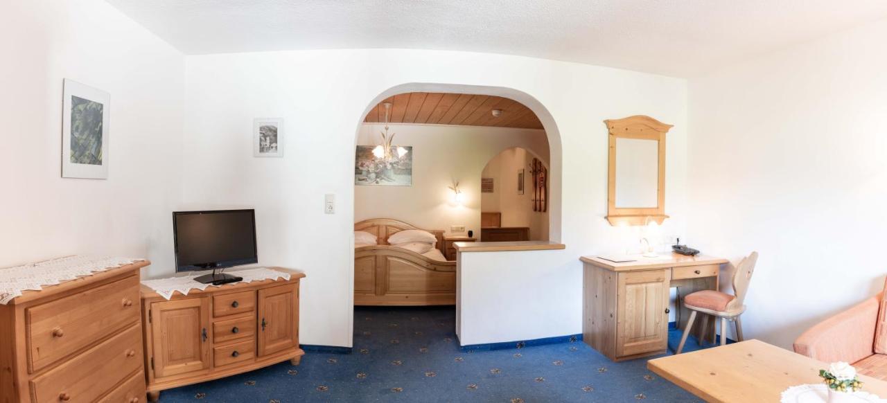 ברוואנג Hotel Rotlechhof מראה חיצוני תמונה