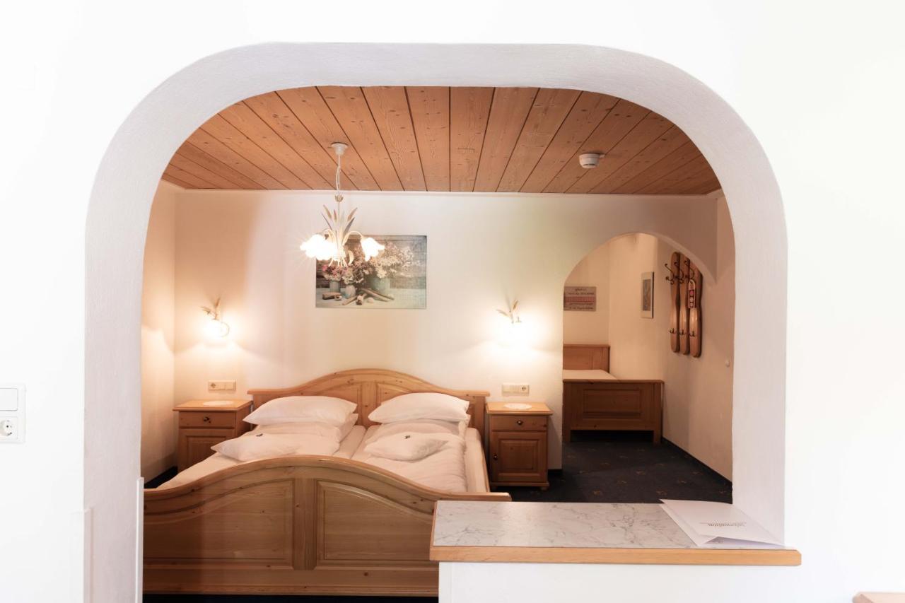 ברוואנג Hotel Rotlechhof מראה חיצוני תמונה